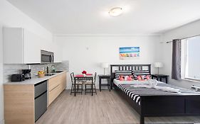 Lovely Condo In Miami Beach